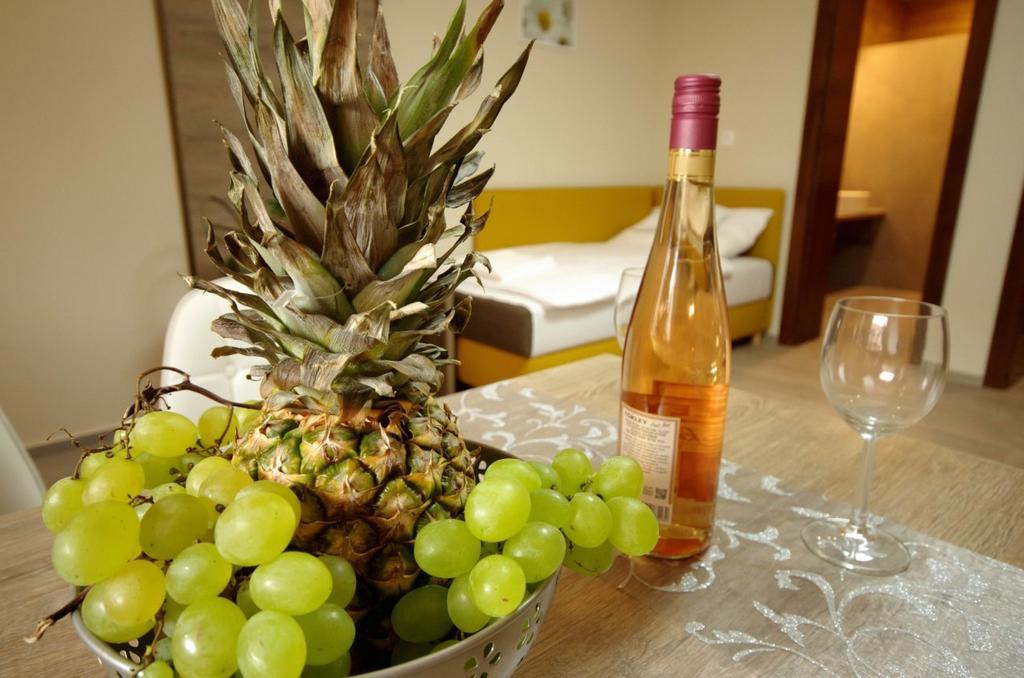 Mosoly Deluxe Apartman Gyula Εξωτερικό φωτογραφία